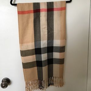 Burberry style scarf